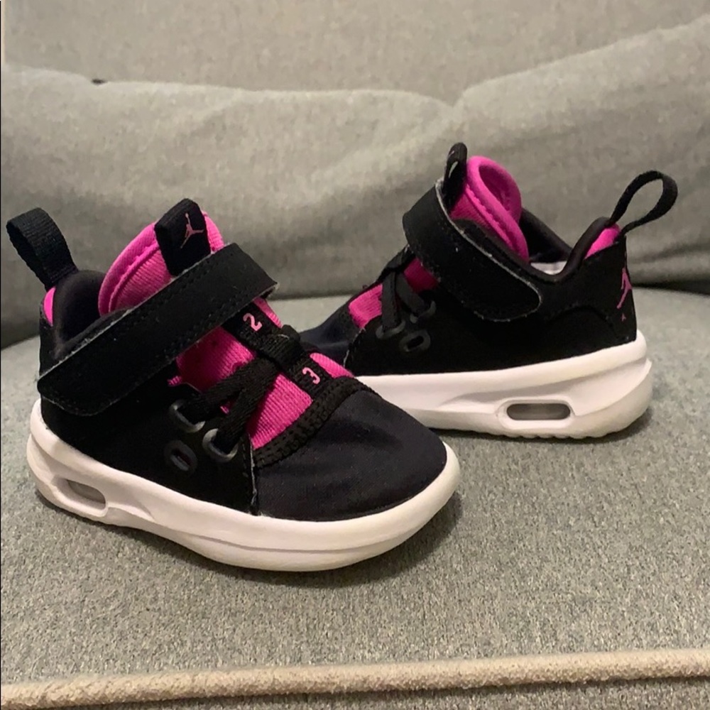 Toddler Jordan Trainers